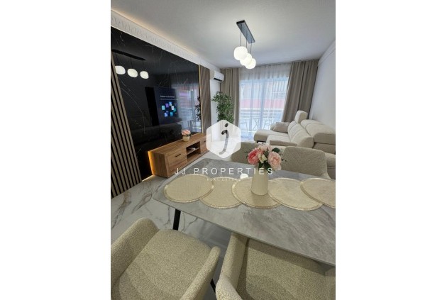 Segunda mano - Apartamento / piso -
Torrevieja - Costa Blanca