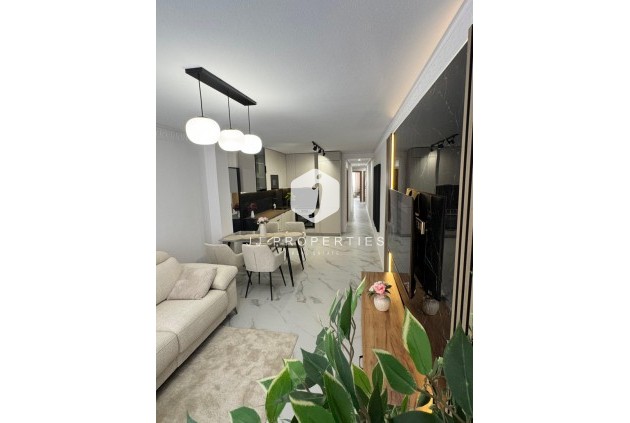 Segunda mano - Apartamento / piso -
Torrevieja - Costa Blanca