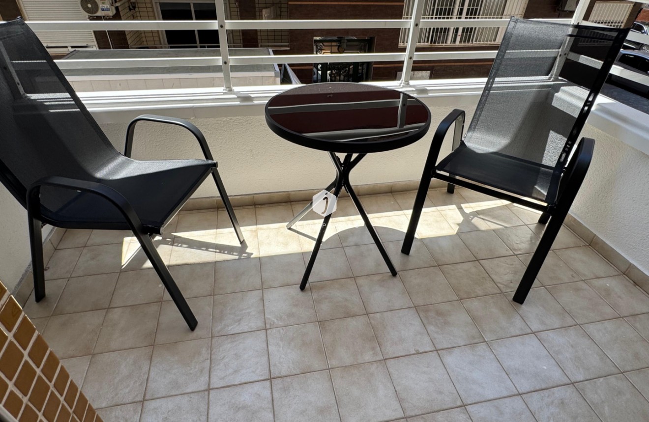 Segunda mano - Apartamento / piso -
Torrevieja - Costa Blanca