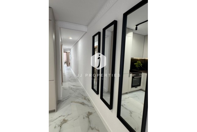 Segunda mano - Apartamento / piso -
Torrevieja - Costa Blanca