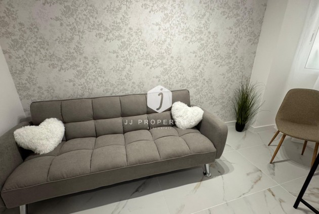 Segunda mano - Apartamento / piso -
Torrevieja - Costa Blanca