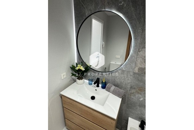 Segunda mano - Apartamento / piso -
Torrevieja - Costa Blanca