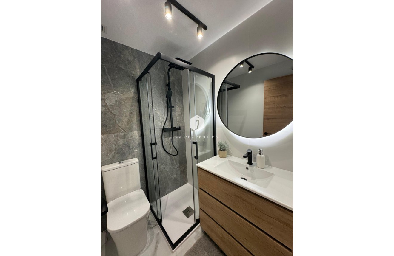 Segunda mano - Apartamento / piso -
Torrevieja - Costa Blanca