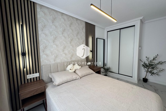 Segunda mano - Apartamento / piso -
Torrevieja - Costa Blanca