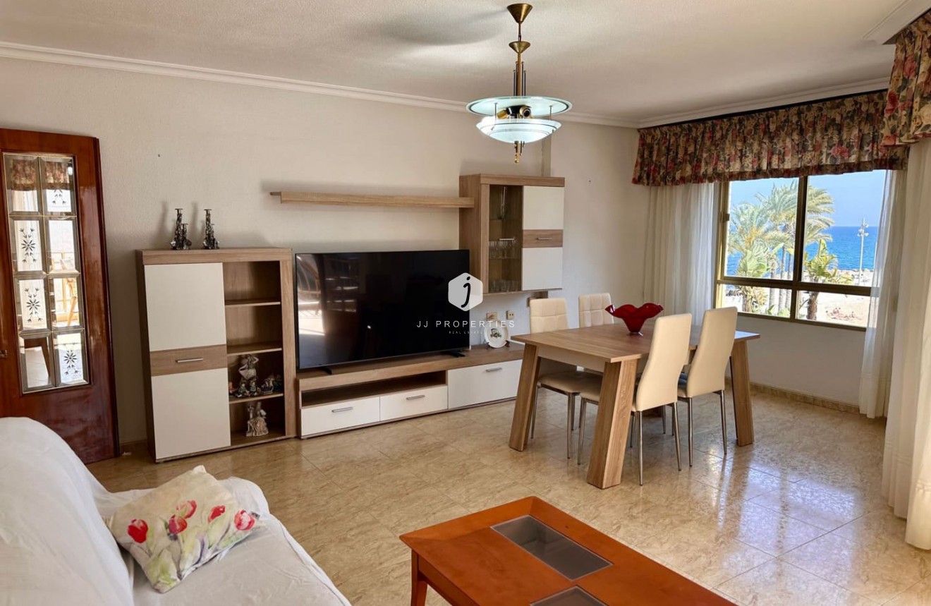 Tweedehands - Appartement / flat -
Torrevieja - Costa Blanca
