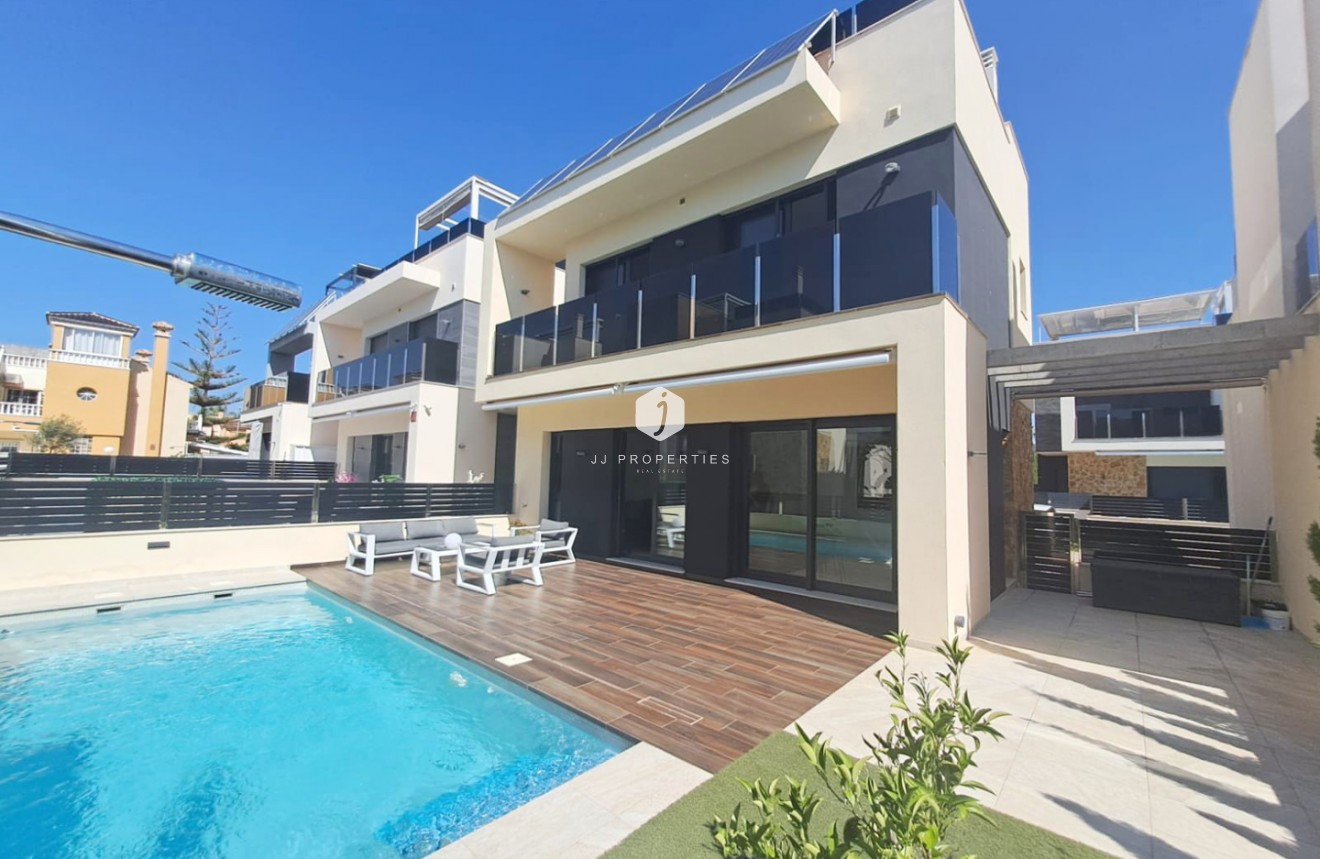 Segunda mano - Chalet -
Orihuela Costa - Costa Blanca