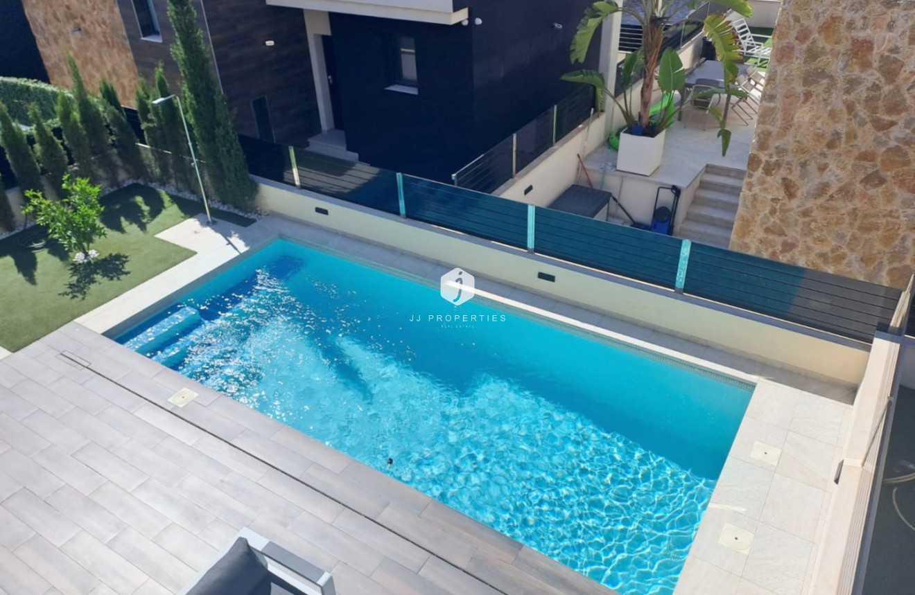 Segunda mano - Chalet -
Orihuela Costa - Costa Blanca