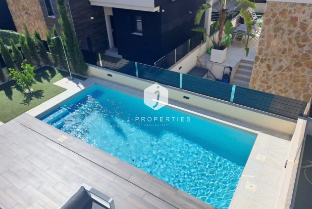 Segunda mano - Chalet -
Orihuela Costa - Costa Blanca