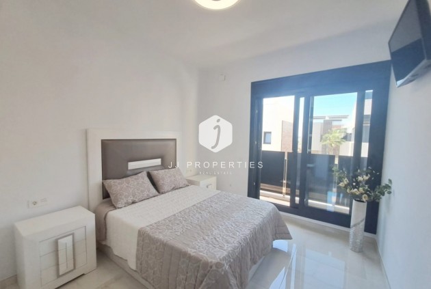 Segunda mano - Chalet -
Orihuela Costa - Costa Blanca