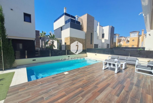 Segunda mano - Chalet -
Orihuela Costa - Costa Blanca