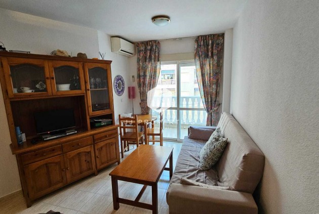 Tweedehands - Appartement / flat -
Torrevieja - Costa Blanca