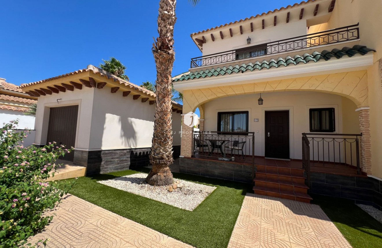 Segunda mano - Chalet -
Ciudad Quesada - Costa Blanca