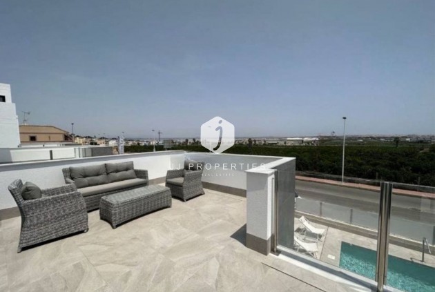 Segunda mano - Chalet -
Torrevieja - Costa Blanca