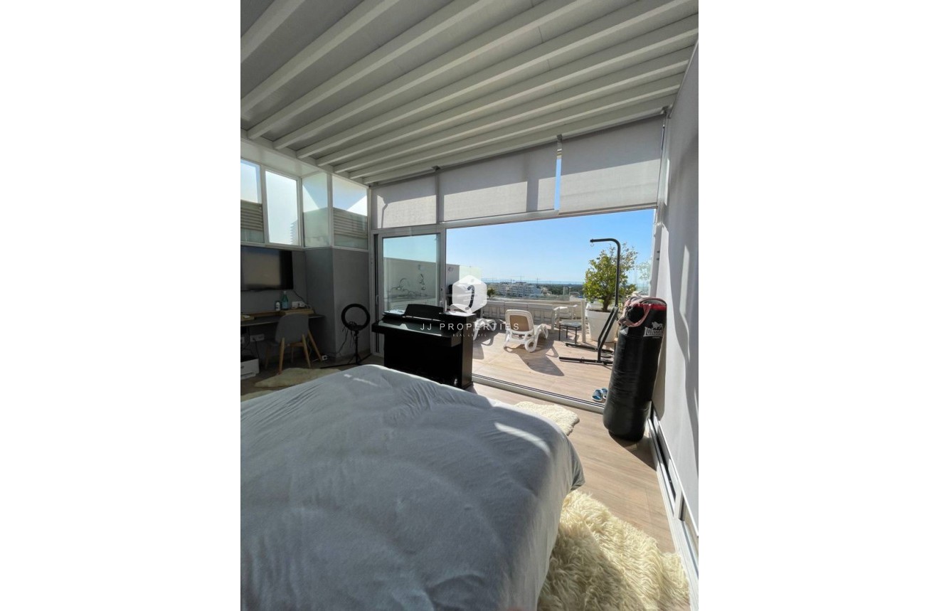 Segunda mano - Apartamento / piso -
Orihuela Costa - Costa Blanca