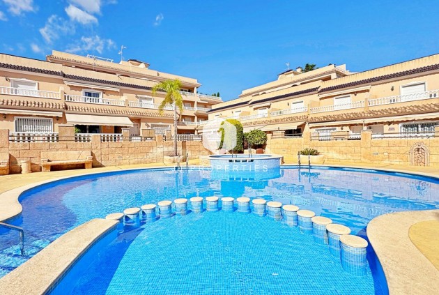 Resale - Chalet -
Orihuela Costa - Costa Blanca