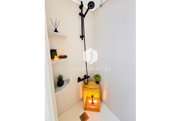 Tweedehands - Appartement / flat -
Torrevieja - Costa Blanca