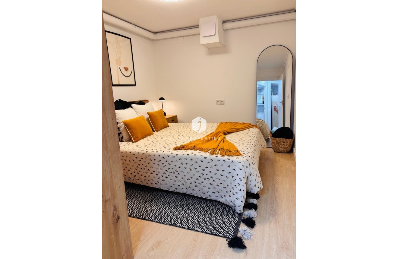 Tweedehands - Appartement / flat -
Torrevieja - Costa Blanca