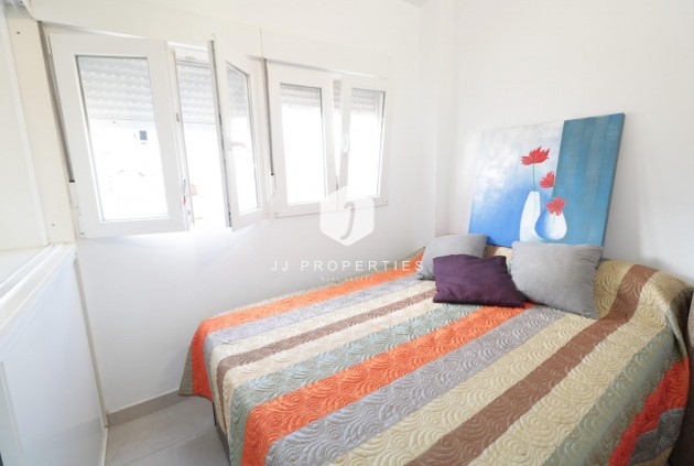 Segunda mano - Apartamento / piso -
Torrevieja - Playa de los Naufragos