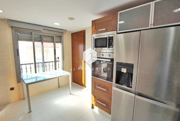 Segunda mano - Ático -
Guardamar del Segura - Pueblo