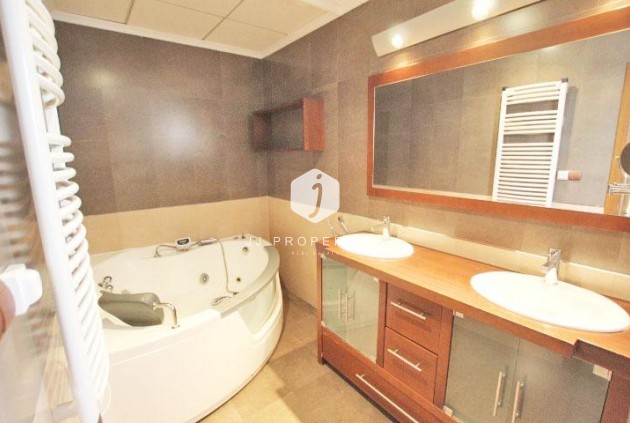 Segunda mano - Ático -
Guardamar del Segura - Pueblo