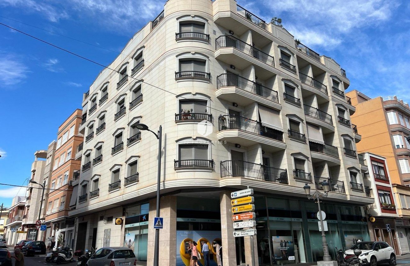 Segunda mano - Ático -
Guardamar del Segura - Pueblo