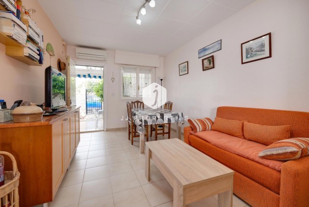 Segunda mano - Villa -
Orihuela Costa - La Florida