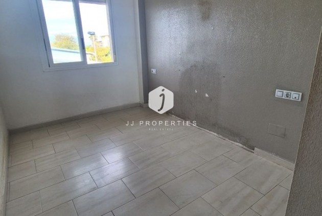 Segunda mano - Apartamento / piso -
Torrevieja - Costa Blanca