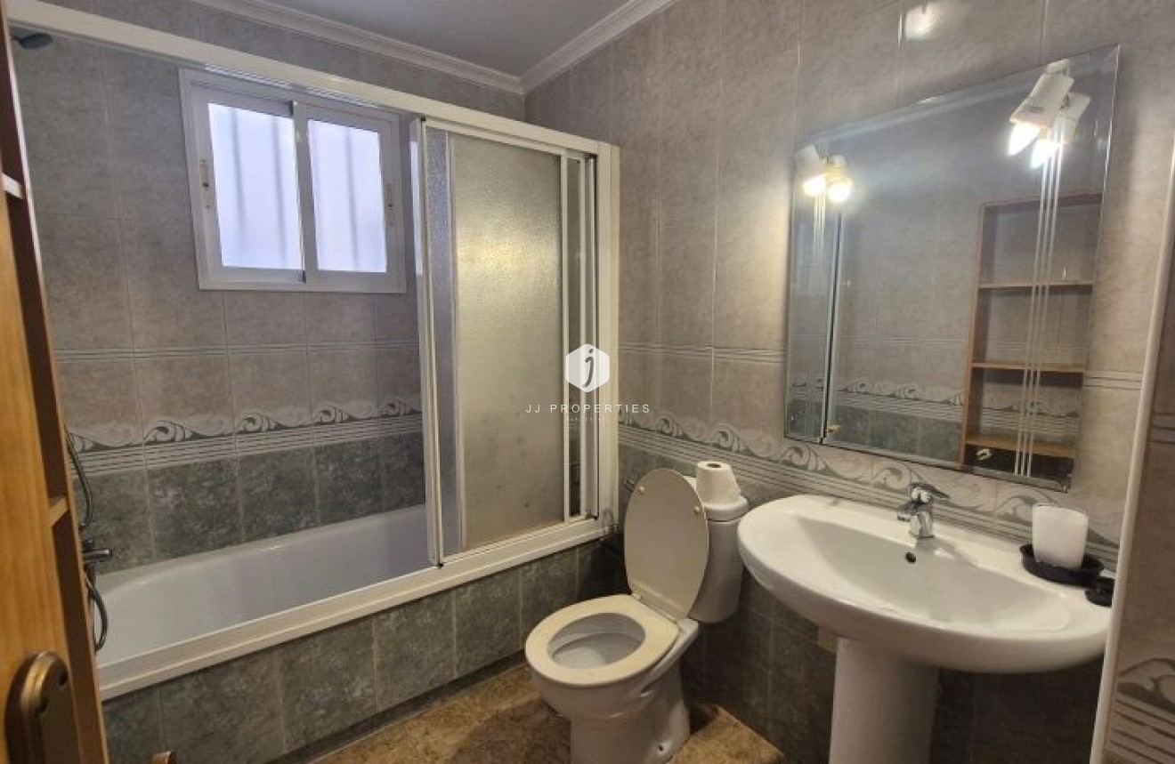 Aus zweiter Hand - Wohnung -
Torrevieja - Costa Blanca