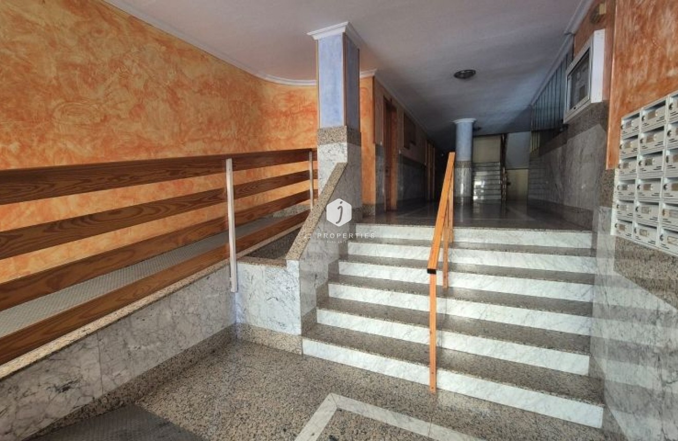 Aus zweiter Hand - Wohnung -
Torrevieja - Costa Blanca