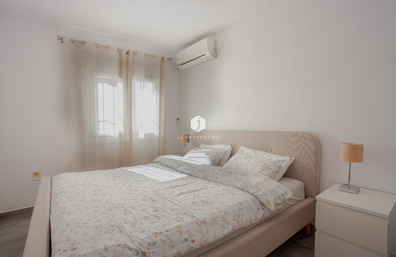 Segunda mano - Villa -
Orihuela Costa - Costa Blanca