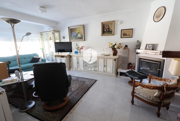 Segunda mano - Chalet -
Torrevieja - Costa Blanca