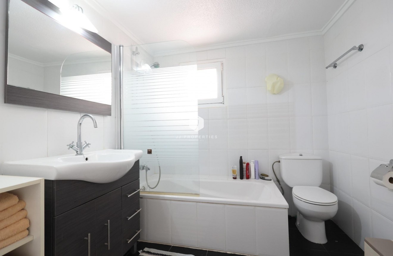 Segunda mano - Chalet -
Torrevieja - Costa Blanca