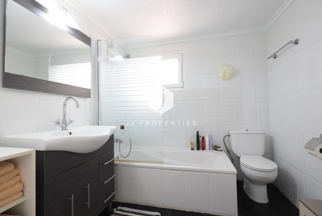 Segunda mano - Chalet -
Torrevieja - Costa Blanca