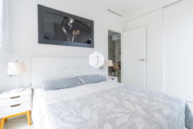 Segunda mano - Apartamento / piso -
Torrevieja - Estacion de autobuses