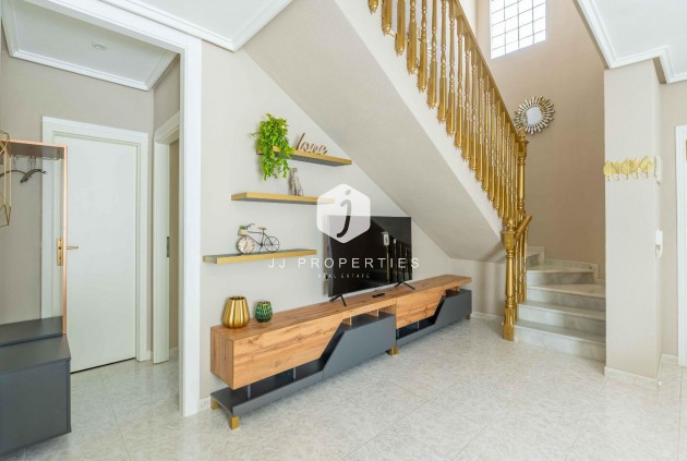 Segunda mano - Villa -
Orihuela Costa - Punta Prima