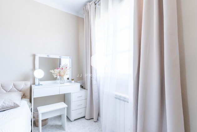 Segunda mano - Villa -
Orihuela Costa - Punta Prima