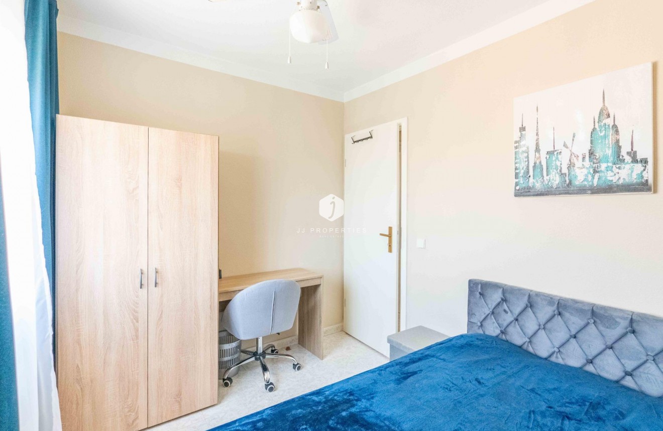 Segunda mano - Villa -
Orihuela Costa - Punta Prima