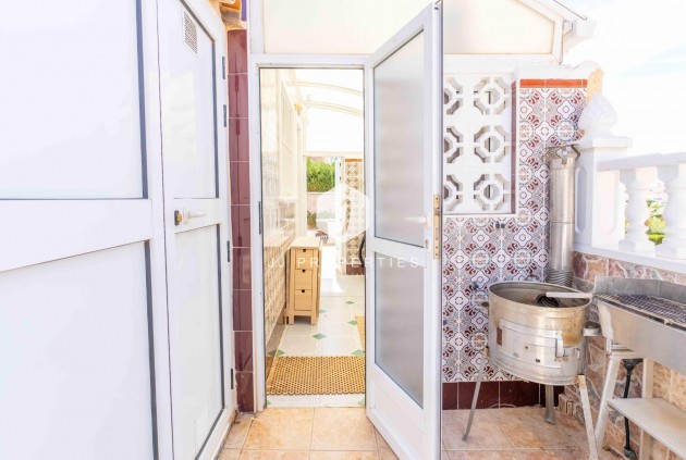 Segunda mano - Villa -
Orihuela Costa - Punta Prima