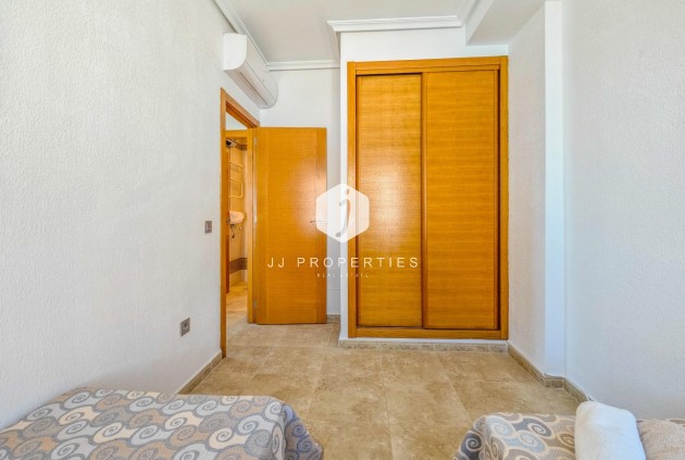 Segunda mano - Villa -
Torrevieja - La Mata