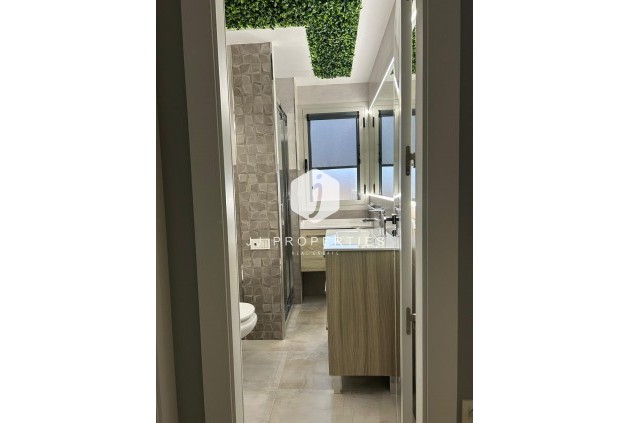 Segunda mano - Apartamento / piso -
Torrevieja - Nueva Torrevieja