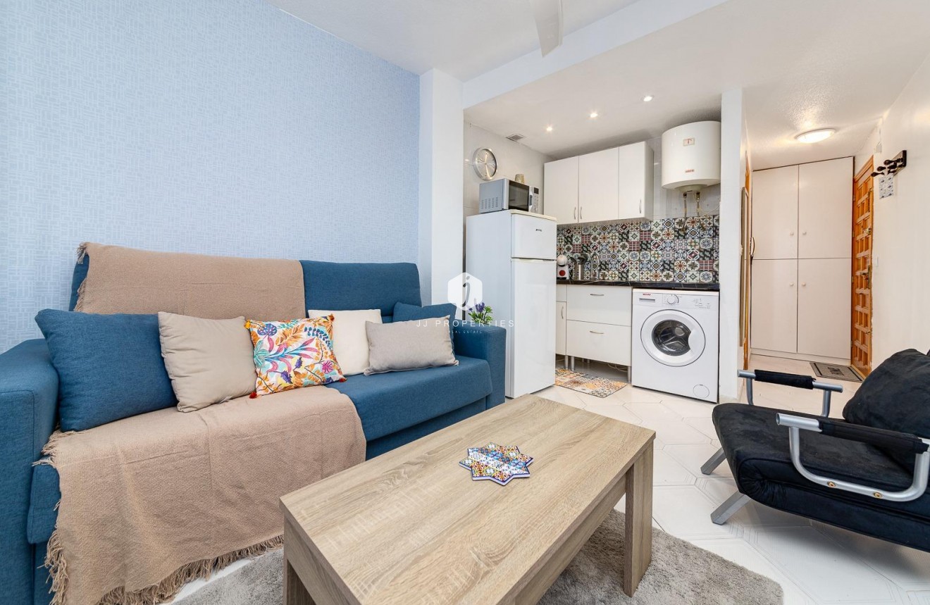 Aus zweiter Hand - Wohnung -
Torrevieja - Centro