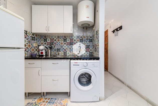 Aus zweiter Hand - Wohnung -
Torrevieja - Centro