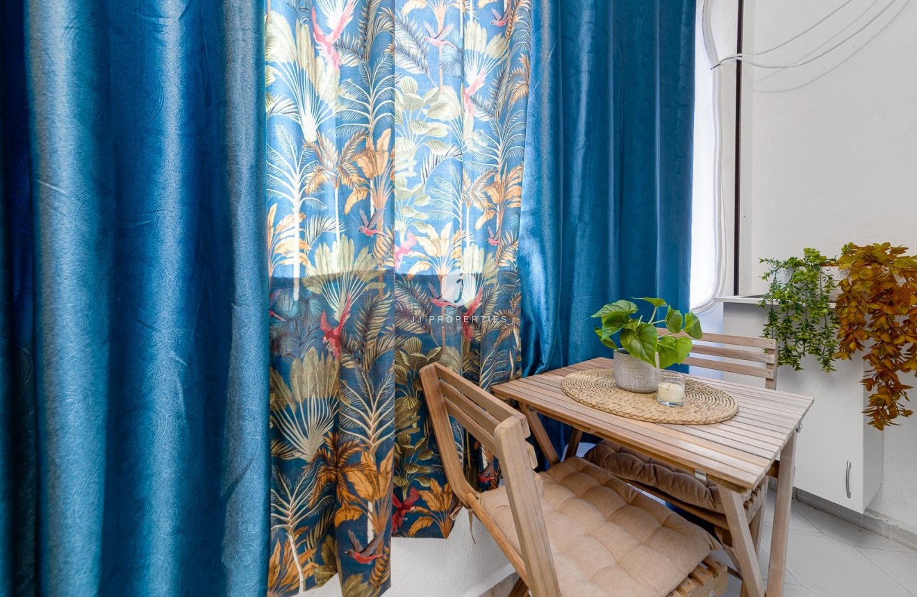 Aus zweiter Hand - Wohnung -
Torrevieja - Centro