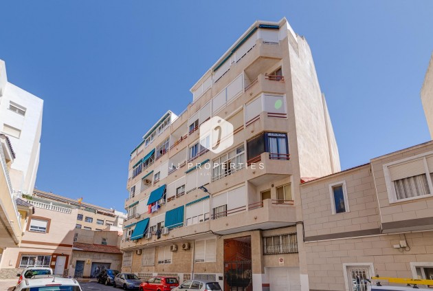 Aus zweiter Hand - Wohnung -
Torrevieja - Centro