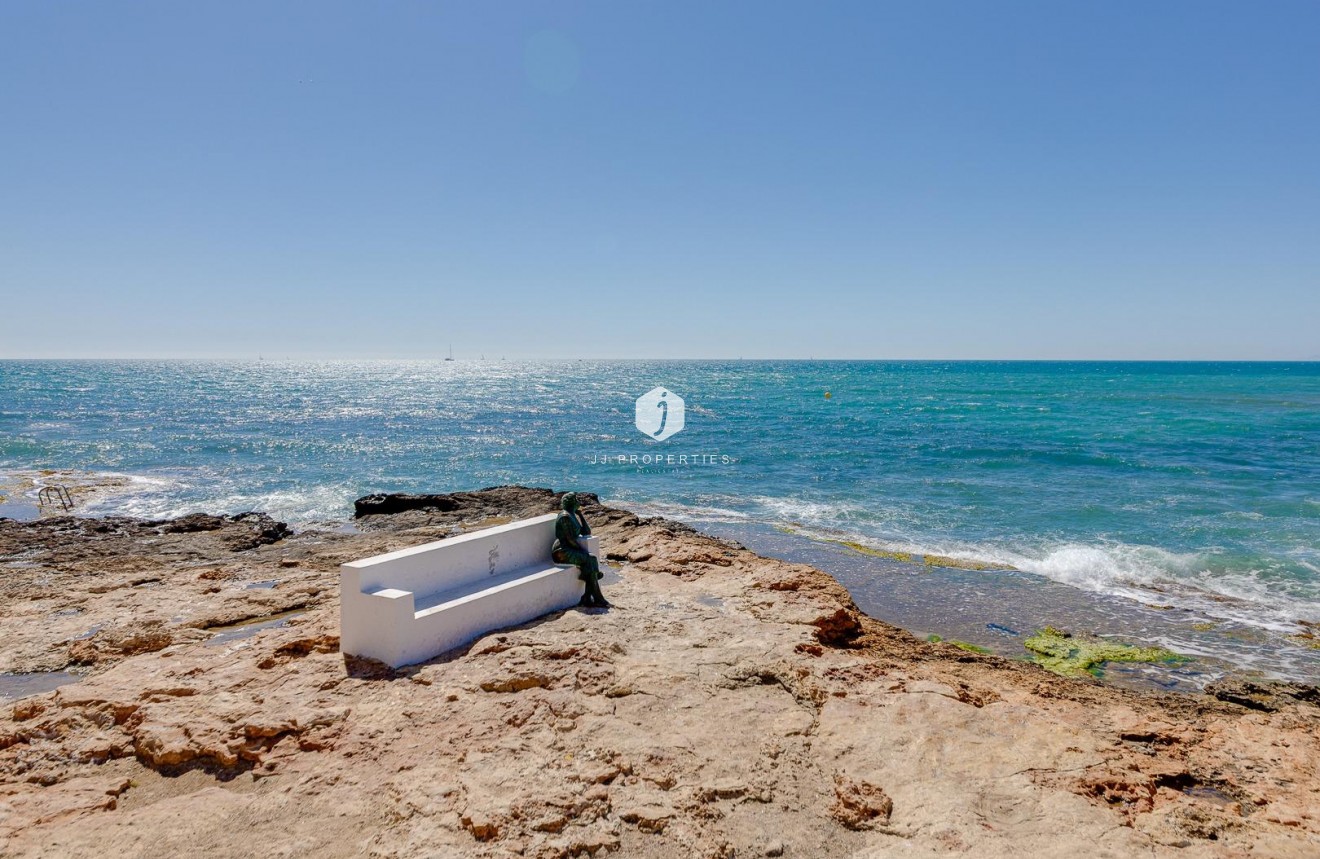 Aus zweiter Hand - Wohnung -
Torrevieja - Centro