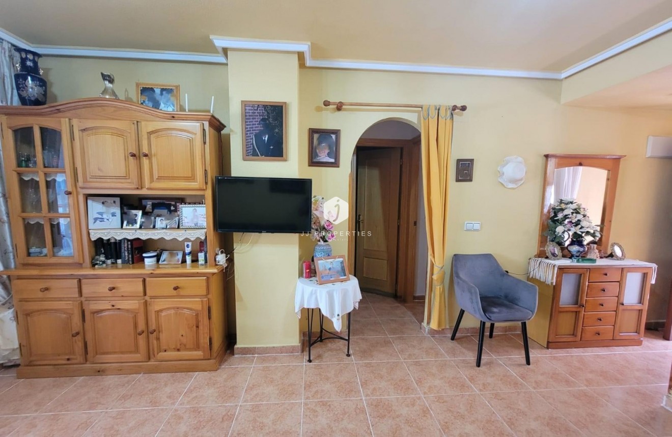 Segunda mano - Apartamento / piso -
Torrevieja - Nueva Torrevieja
