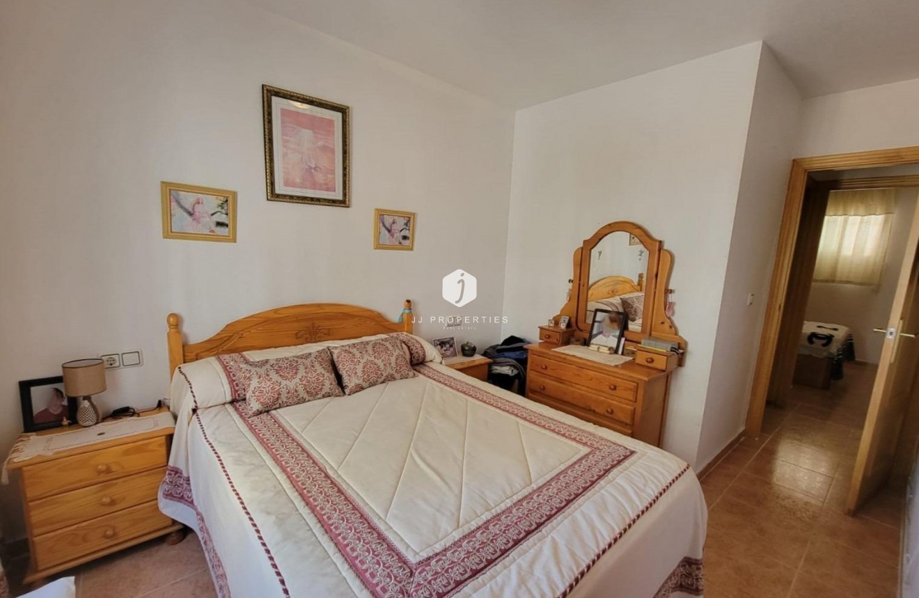 Segunda mano - Apartamento / piso -
Torrevieja - Nueva Torrevieja