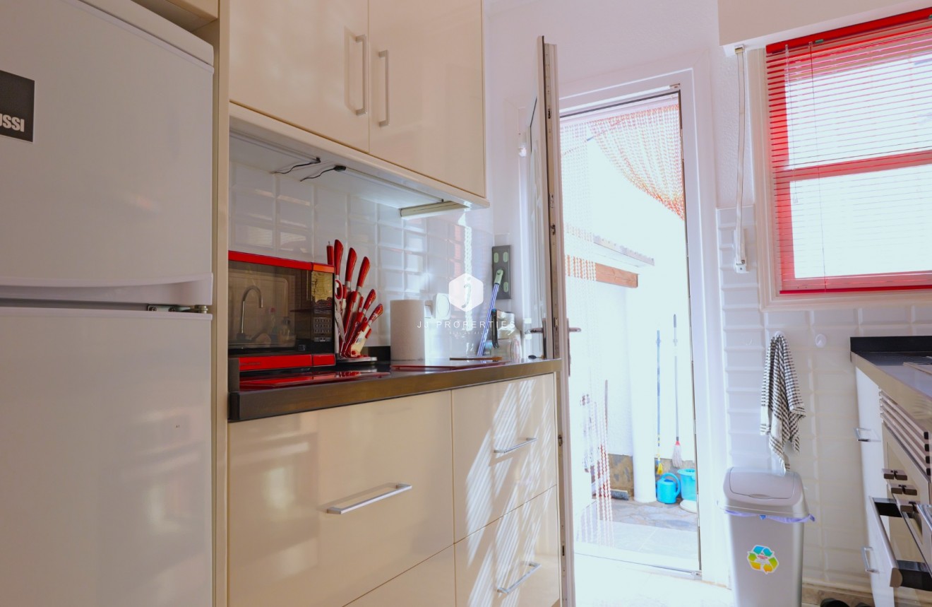 Segunda mano - Villa -
Torrevieja - Costa Blanca