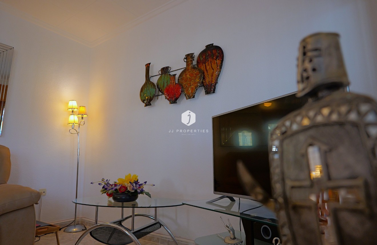 Segunda mano - Villa -
Torrevieja - Costa Blanca