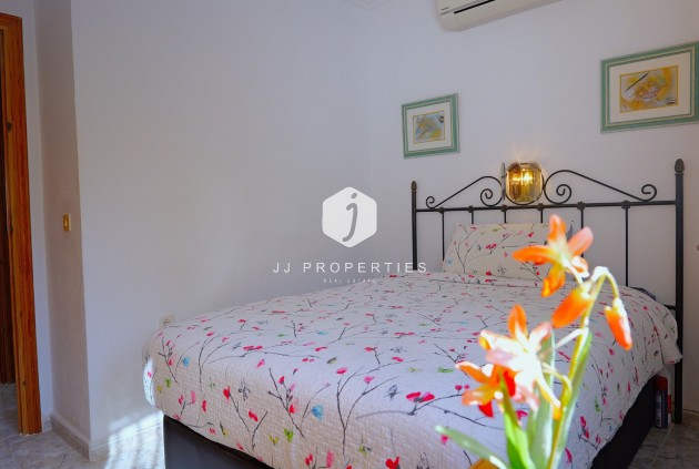 Segunda mano - Villa -
Torrevieja - Costa Blanca